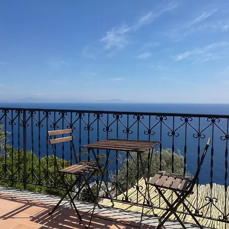 Mareluna Holiday Holiday home *